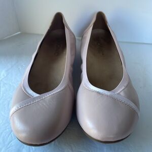 Vionic Caroll Ballet Flat Leather Slip-On Shoe Blush